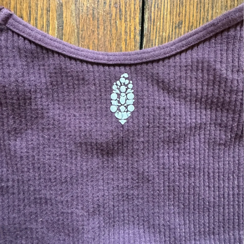 Free People Movement Hop to it long sleeve Crop Top XS/S Purple brushed maroon